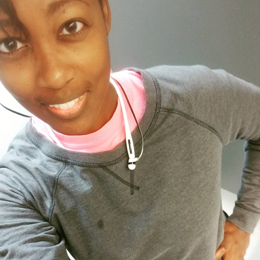Meet your Posher, Ebony